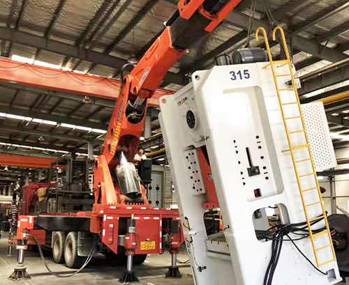 当涂县提升工作效率，选择优质折臂吊租赁服务