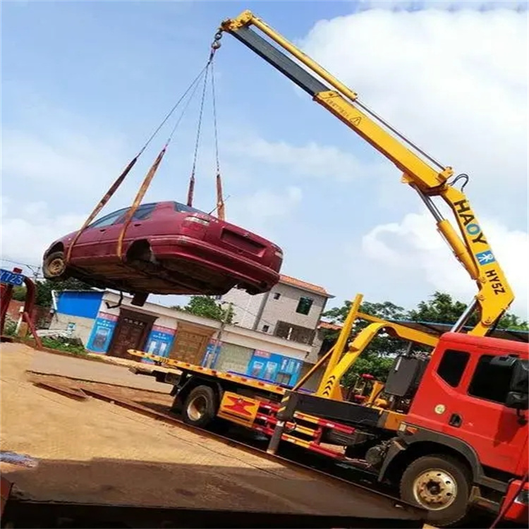 当涂县吊车吊汽车的正确方法